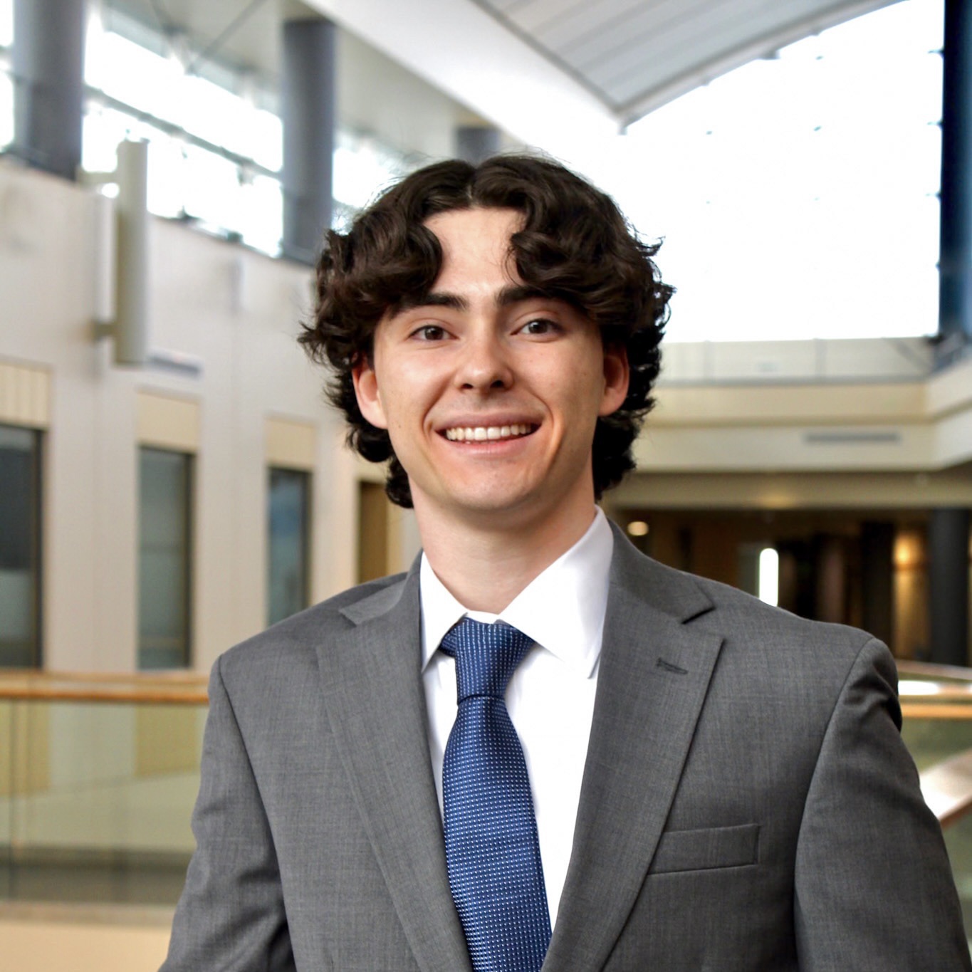 Andrew Lacambra headshot